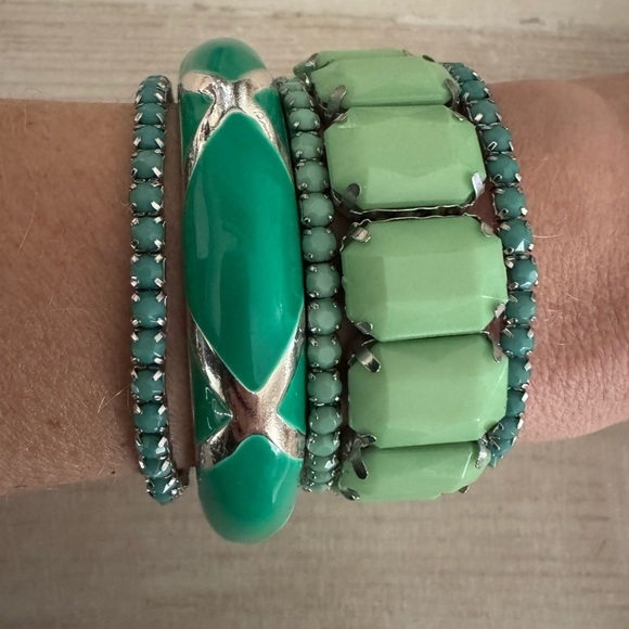 Stack of 5 bracelets - Picture 1 of 5